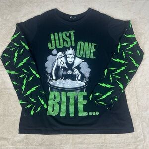 Disney Villains Evil‎ Queen Shirt Snow White Long Sleeve Glitter Shimmer Graphic